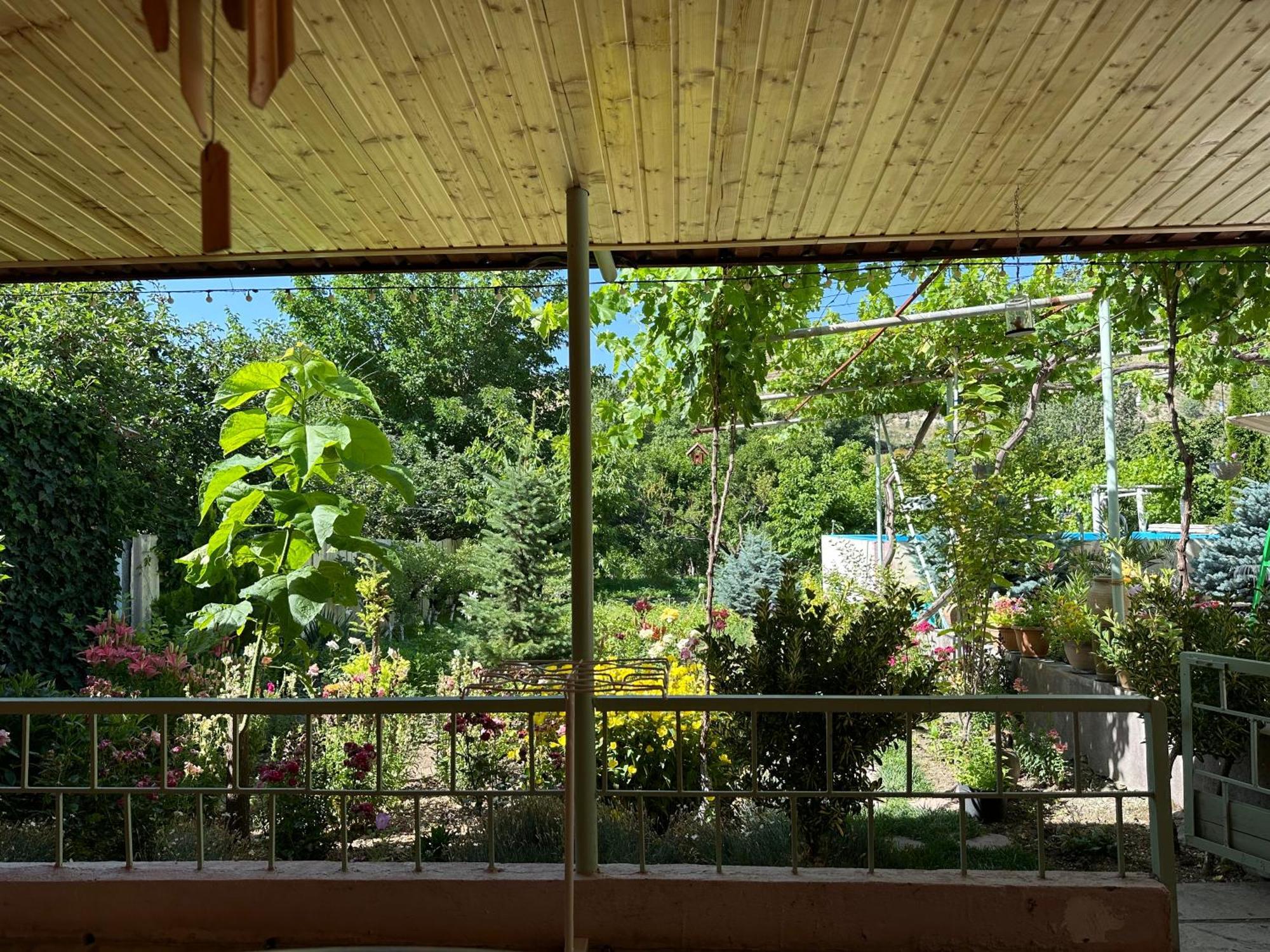 Ashot & Gohar B&B Chʼiva Εξωτερικό φωτογραφία
